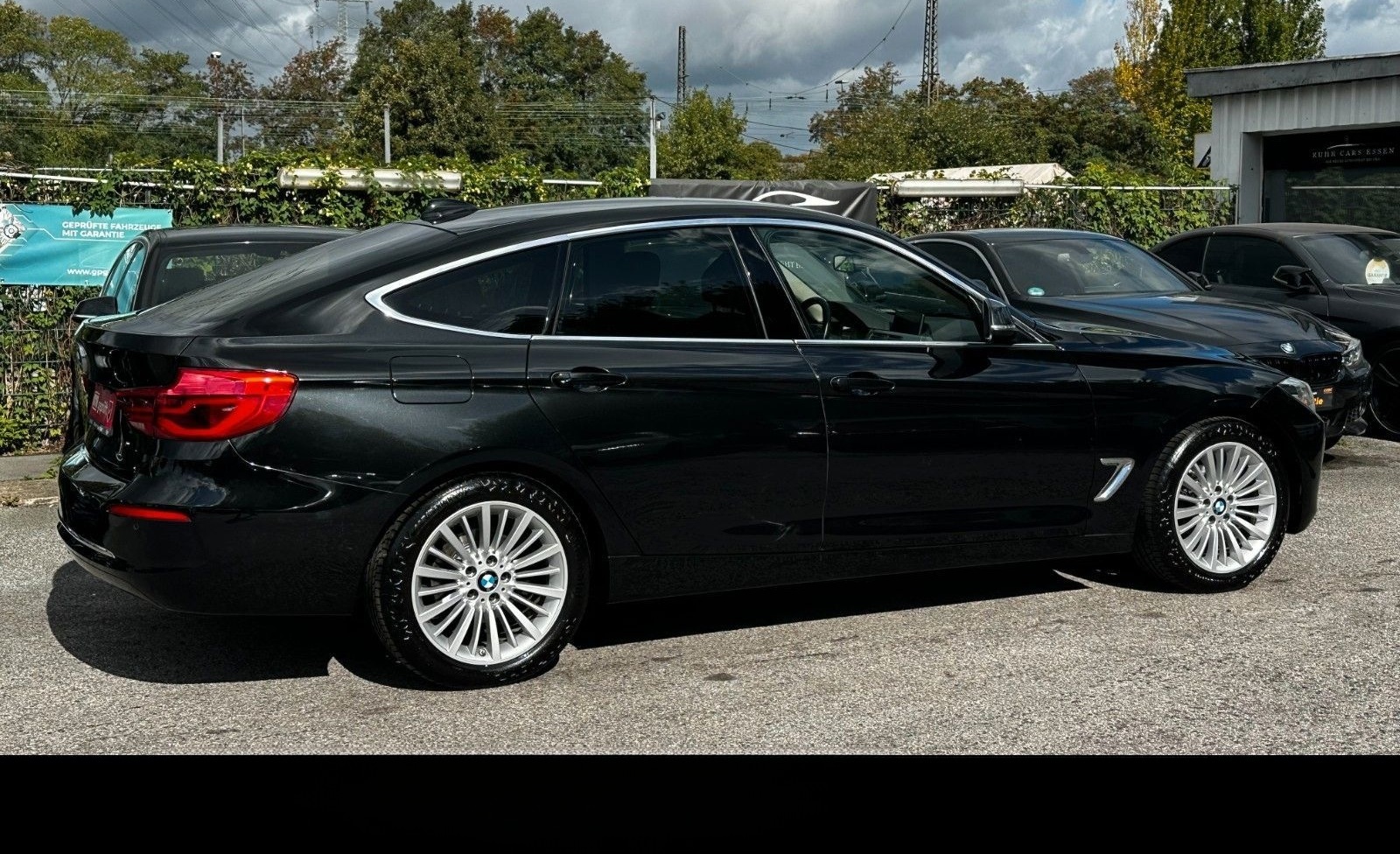 BMW 318d Gran Turismo Luxury Line * LED * NAVI * AHK foto 7