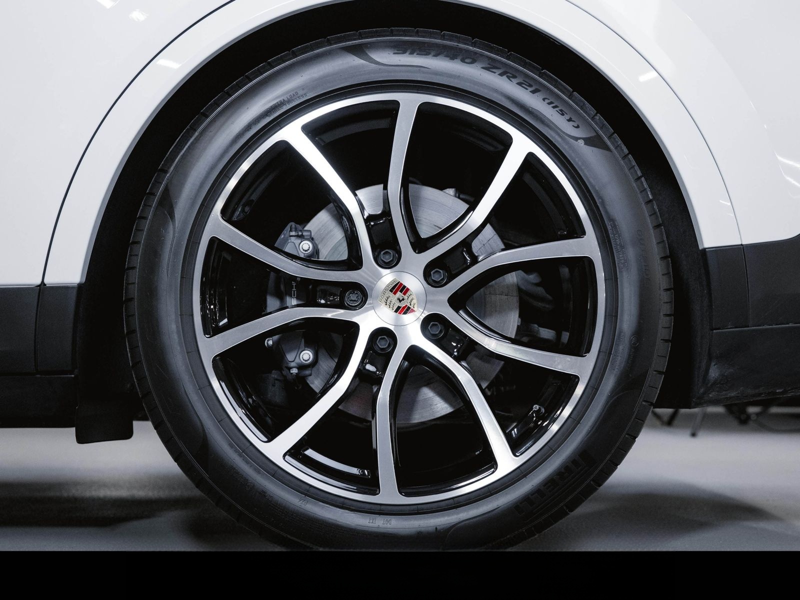 Porsche Cayenne E-Hybrid Coupé Luftfederung AHK BOSE foto 11