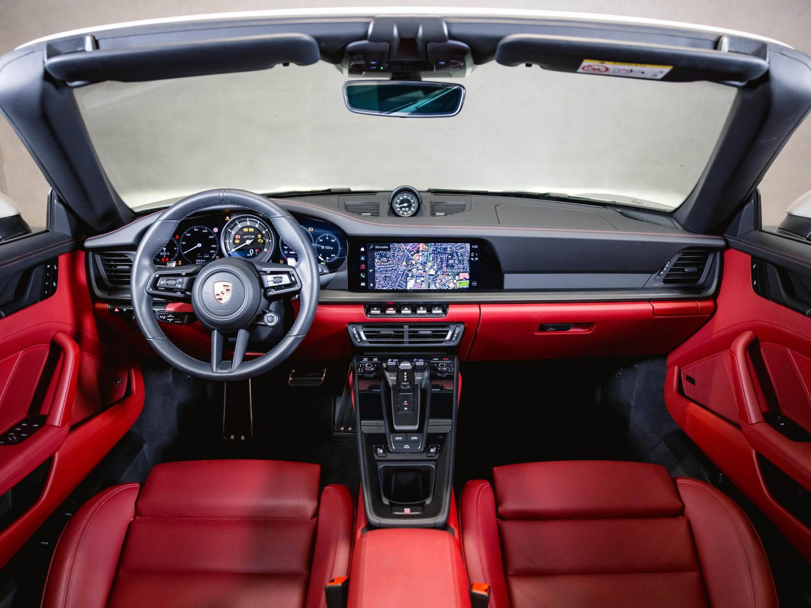 Porsche 911 Carrera 4 GTS Liftsystem BOSE Sportsitze foto 19