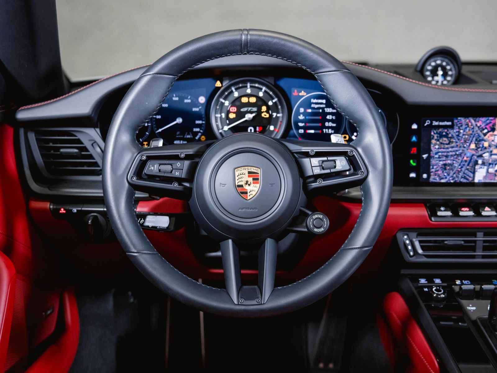 Porsche 911 Carrera 4 GTS Liftsystem BOSE Sportsitze foto 20
