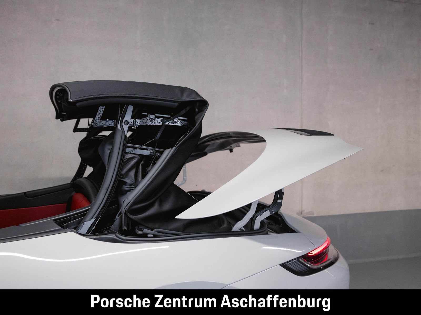Porsche 911 Carrera 4 GTS Liftsystem BOSE Sportsitze foto 9