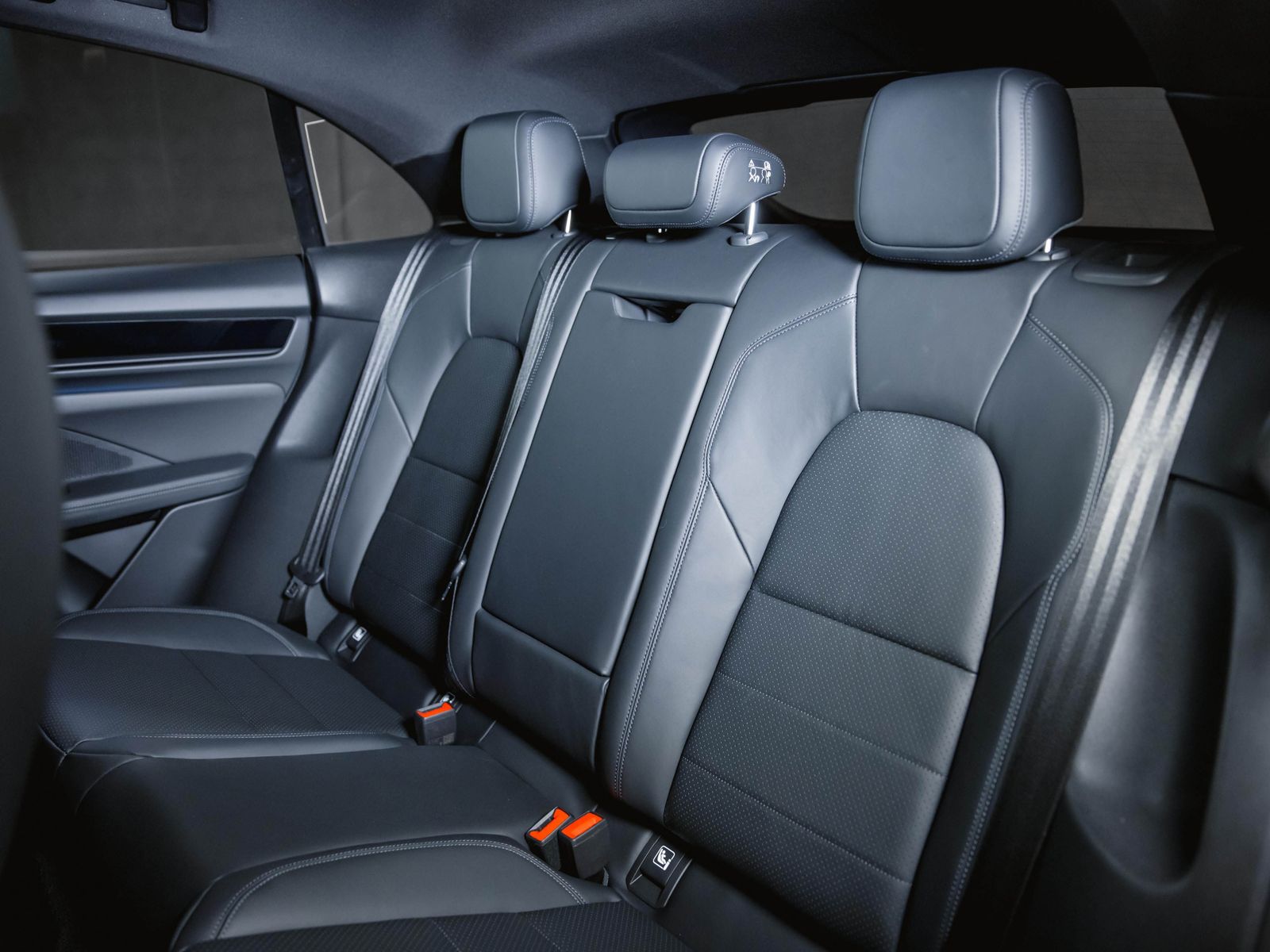 Porsche Macan 4S Electric Sport Chrono Packet foto 20