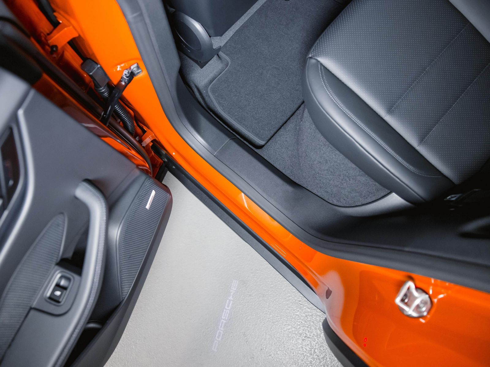 Porsche Macan 4S Electric Sport Chrono Packet foto 25