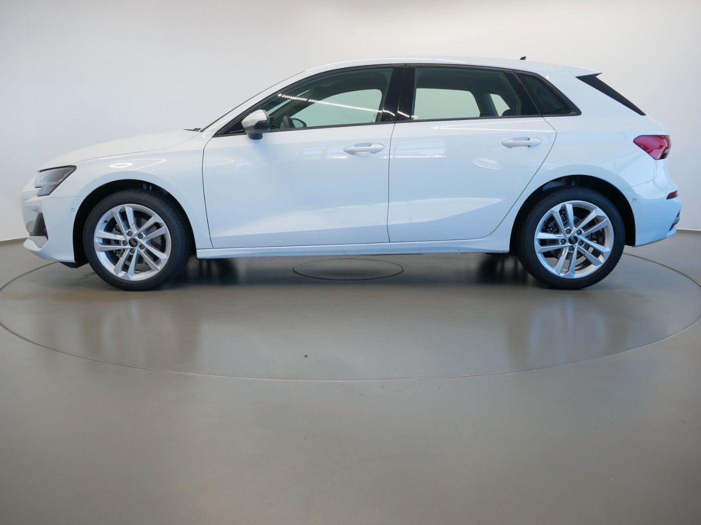 Audi A3 Sportback 30 TFSI advanced AHK virt. Cock.+ N foto 4