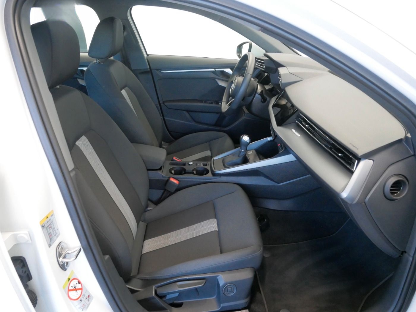 Audi A3 Sportback 30 TFSI advanced AHK virt. Cock.+ N foto 9