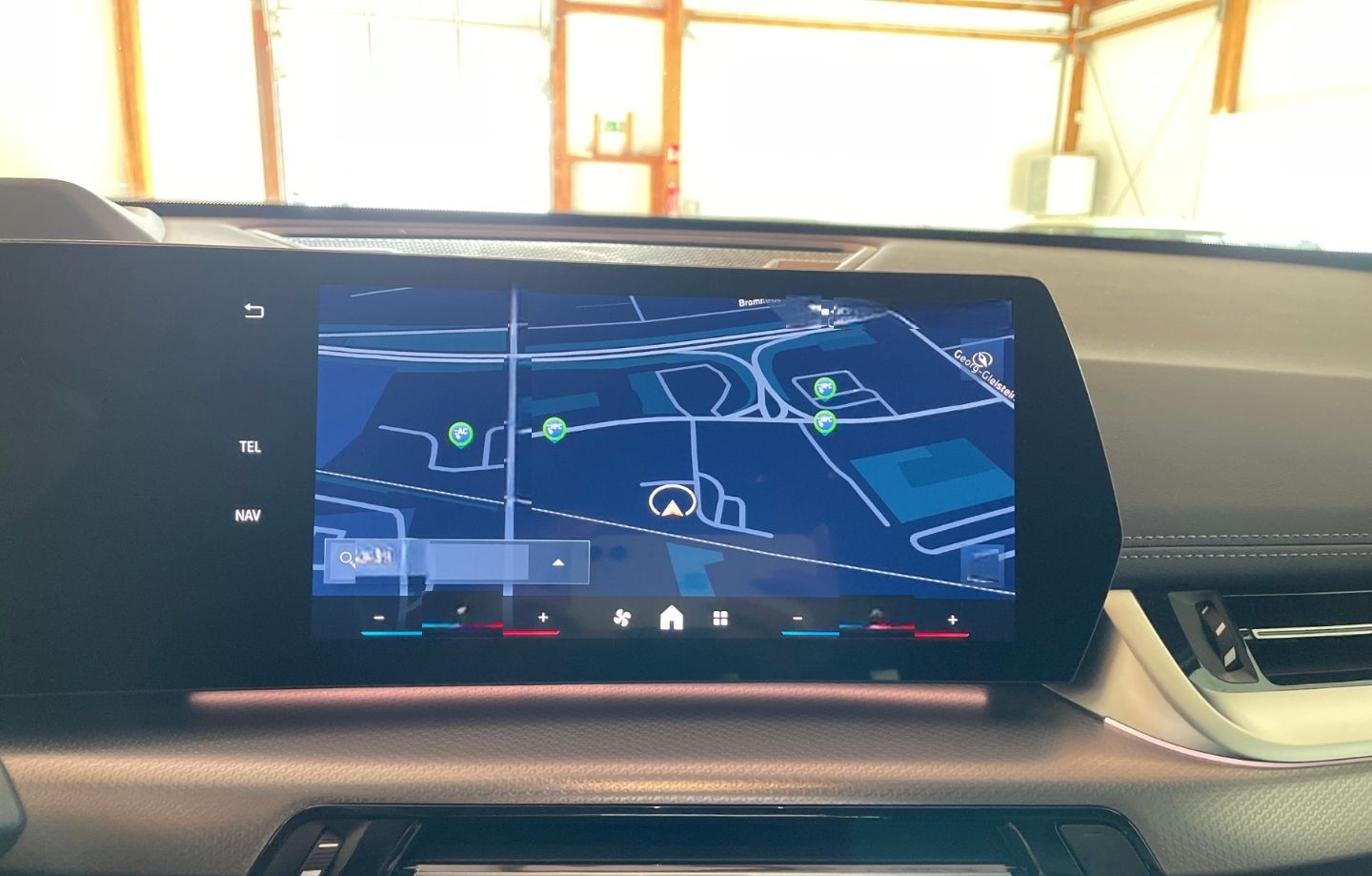 BMW iX1 xDrive30 Elektro M Sport AHK AdapLED Haed-Up foto 10