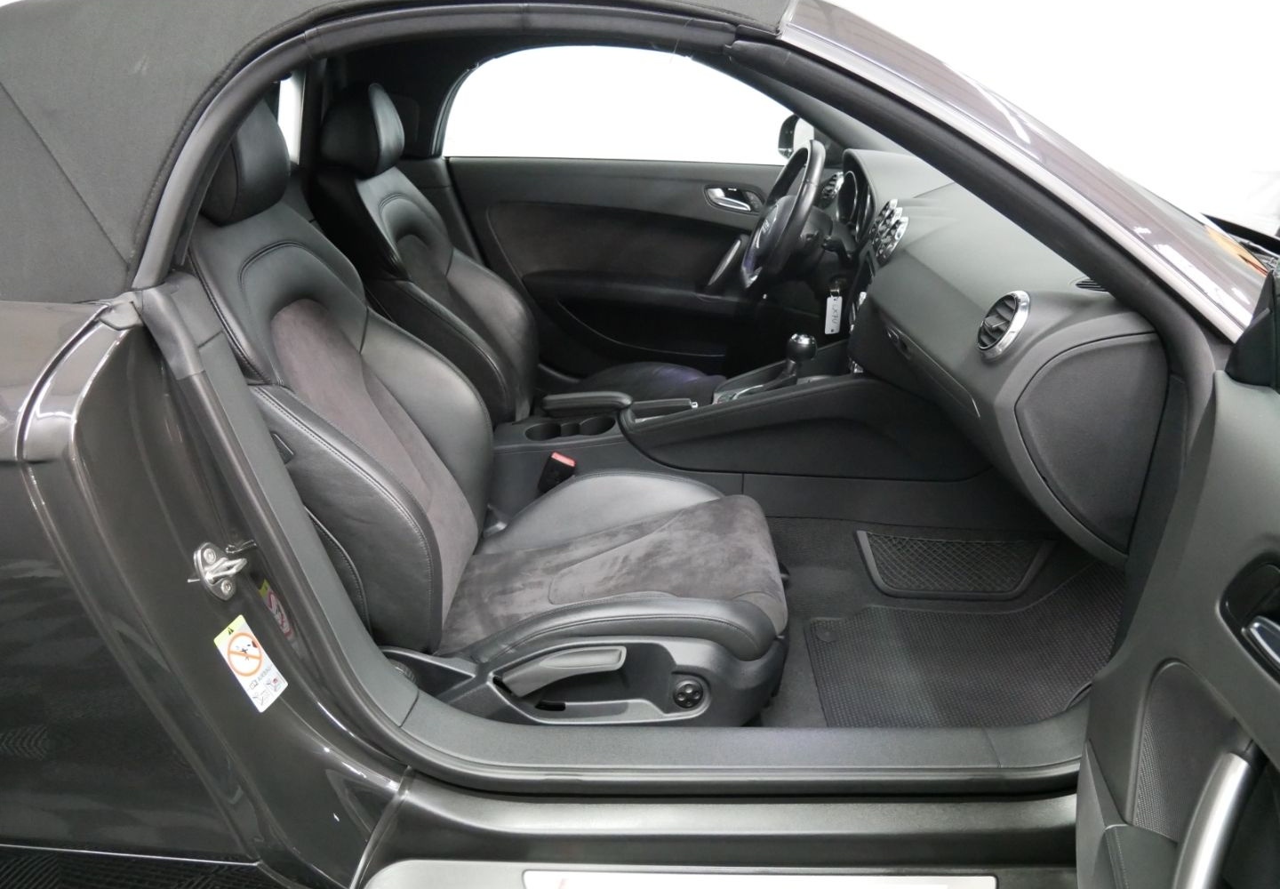 Audi TT 1.8 TFSI S line Xenon+Navi-MMI+Alcantara+18'' foto 10