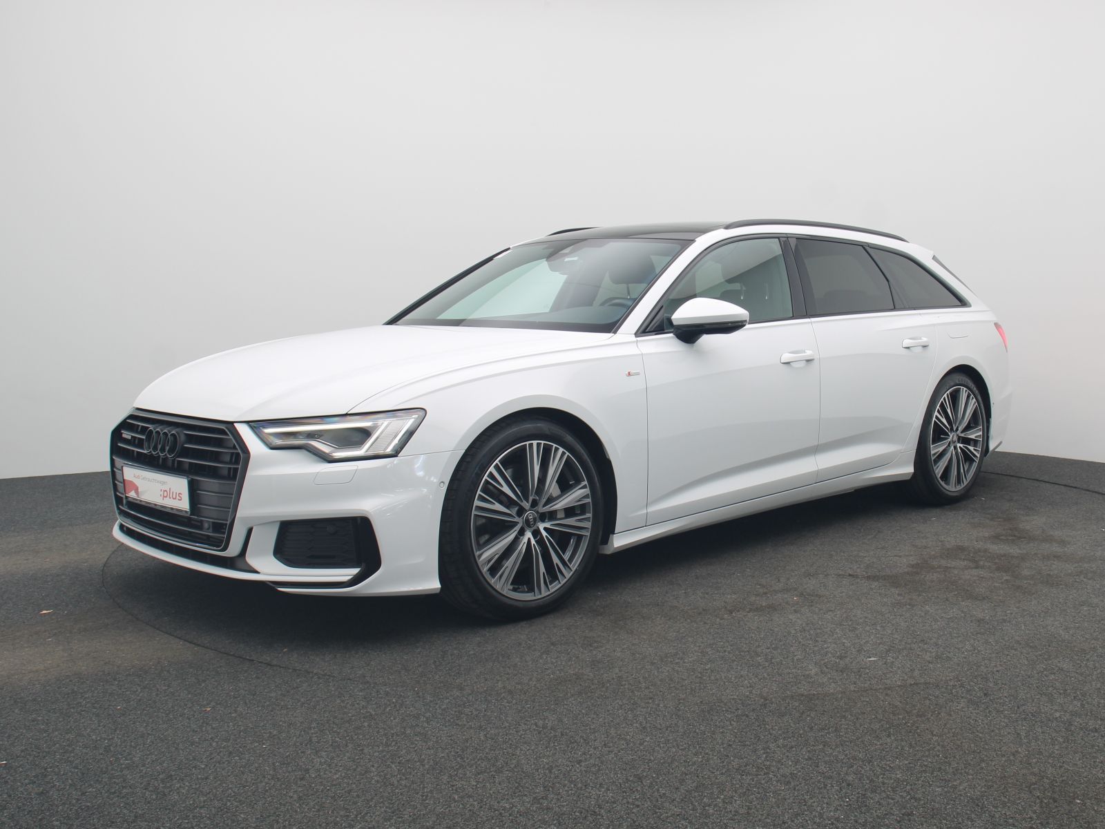 Audi A6 Avant S-Line 50 TFSIe quattro S-tronic Pano foto 2