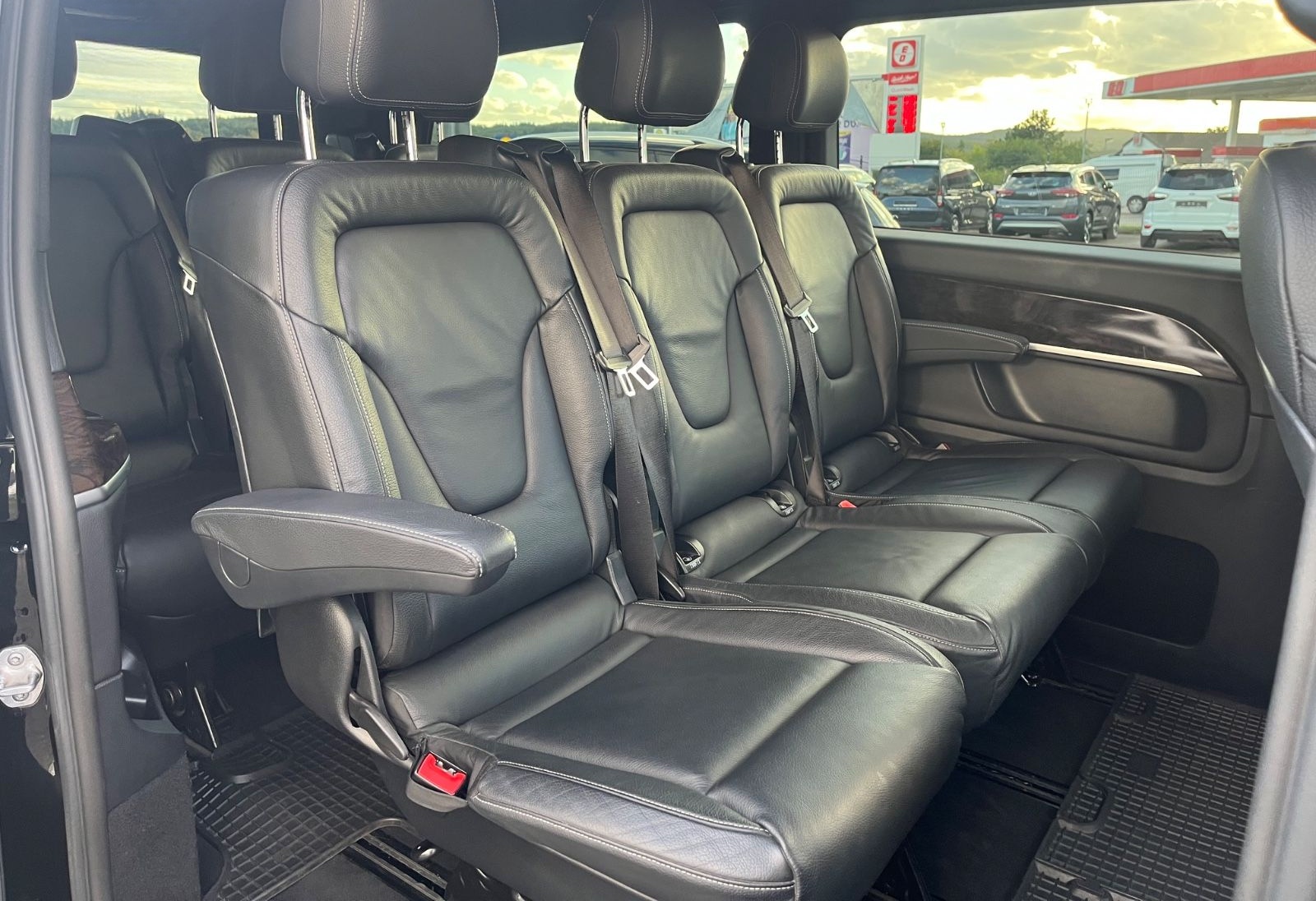 Mercedes-Benz V250*AVANTG*4MATIC*8Sitze*Leder*Navi*AHK*LED foto 16