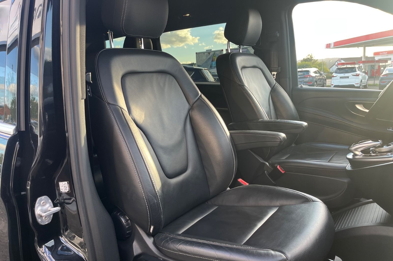 Mercedes-Benz V250*AVANTG*4MATIC*8Sitze*Leder*Navi*AHK*LED foto 18