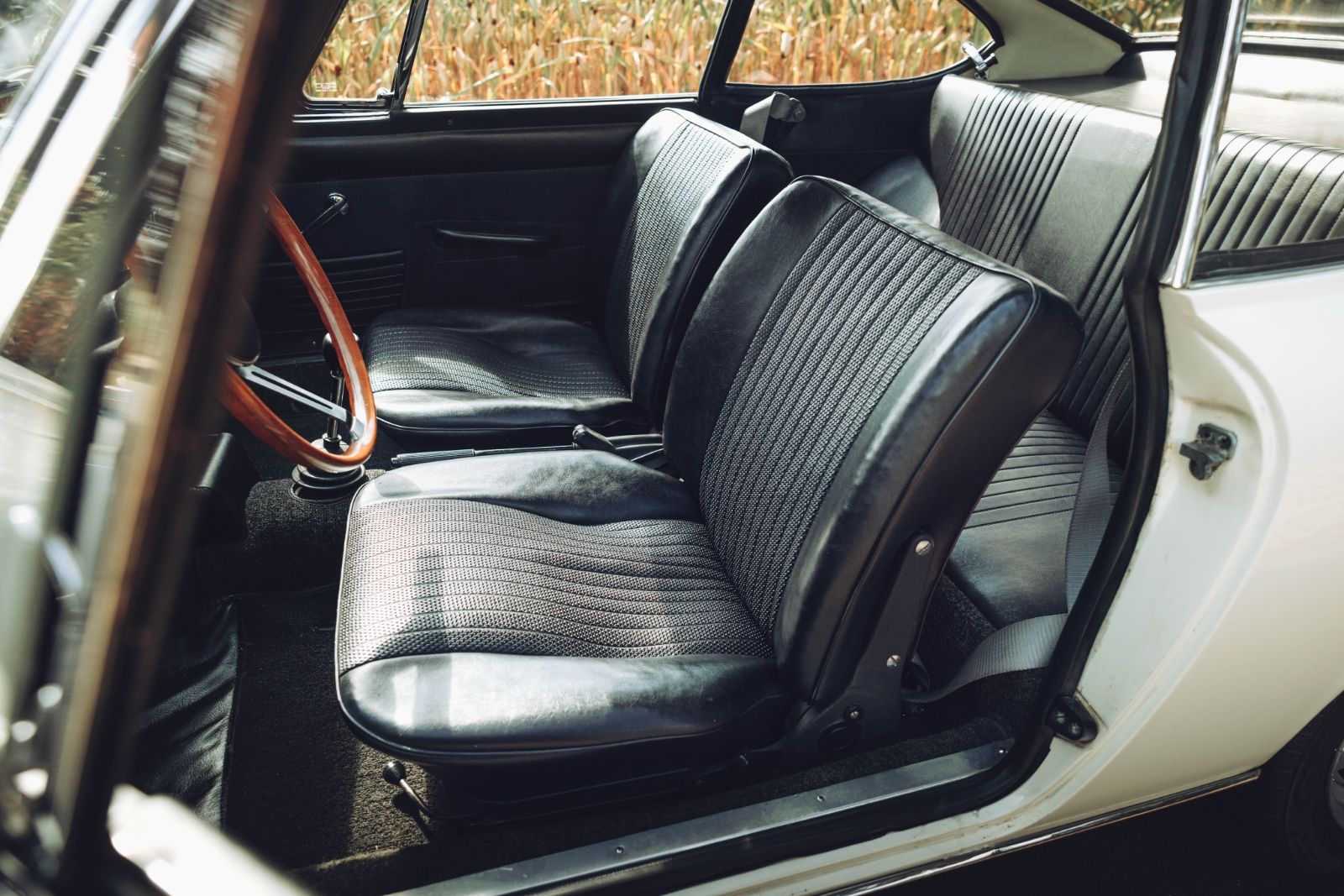 BMW 1600 GT (Glas GT) | Vollrestauriert foto 12