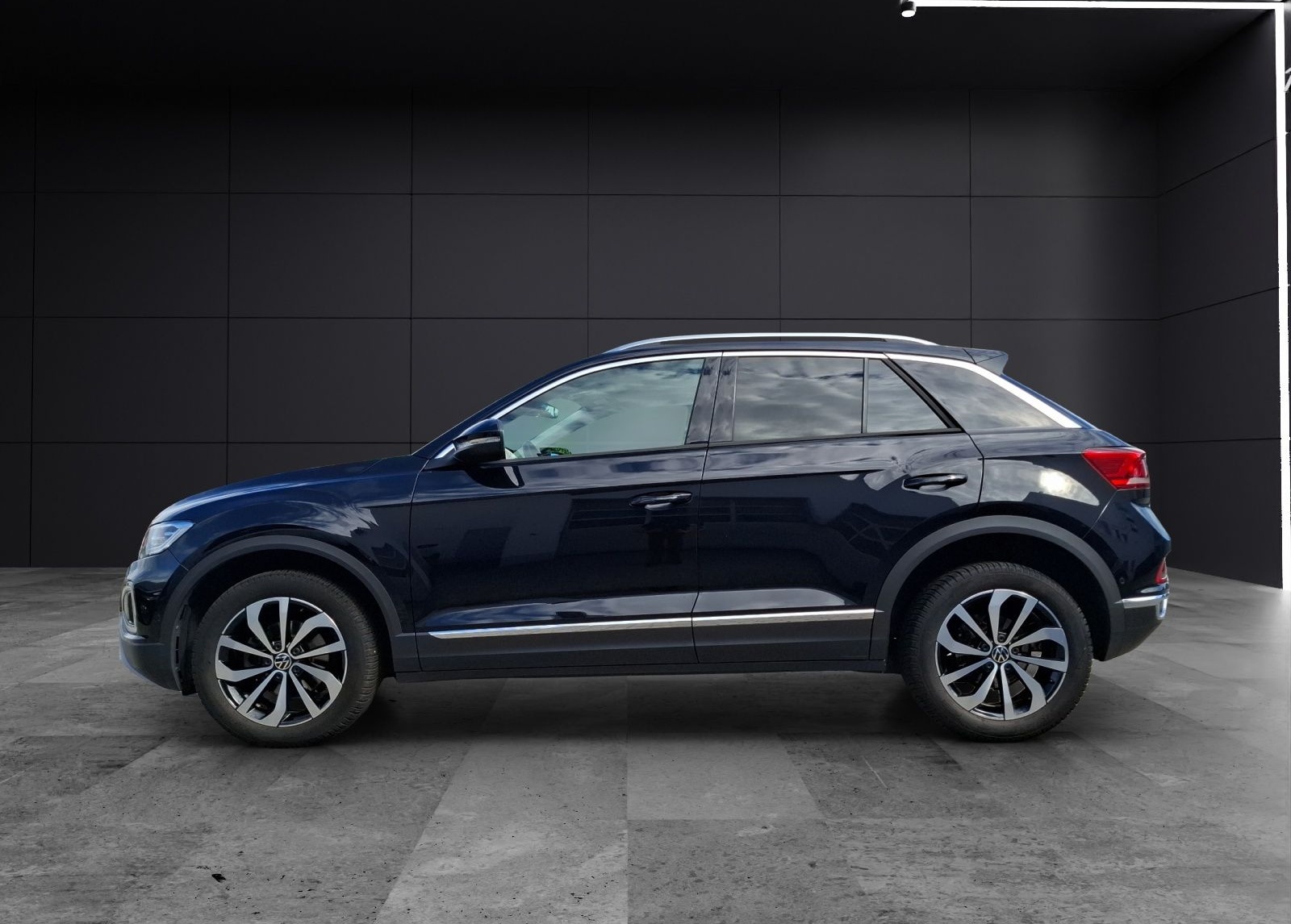 Volkswagen T-Roc TSI Style LED Navi AID ACC Park-Assist SH foto 2