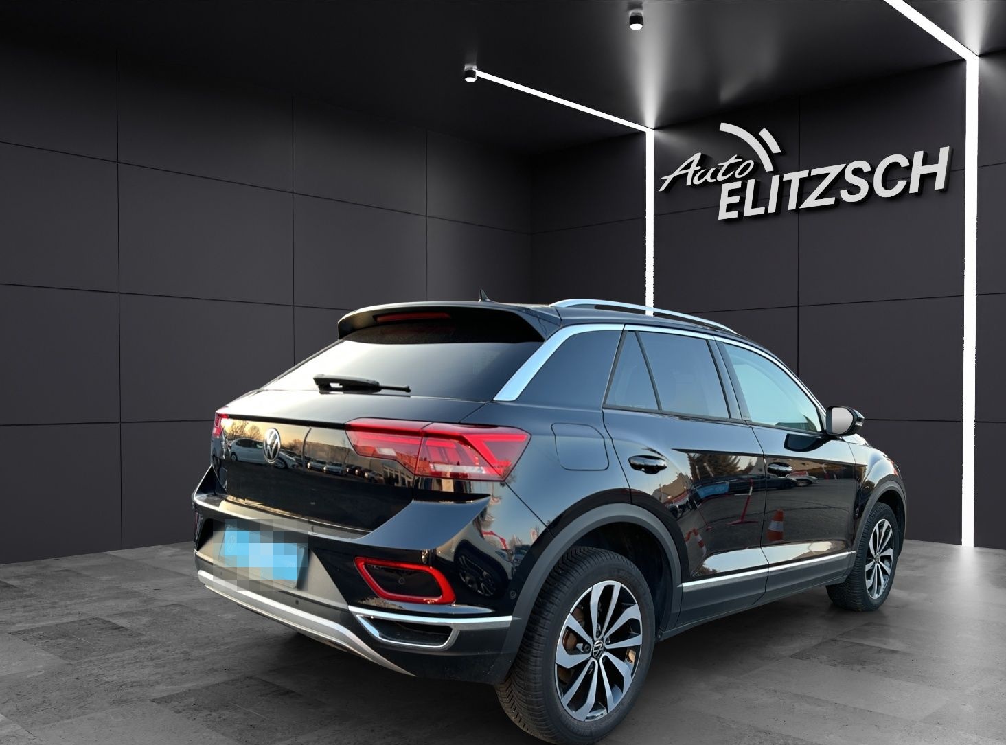 Volkswagen T-Roc TSI Style LED Navi AID ACC Park-Assist SH foto 5