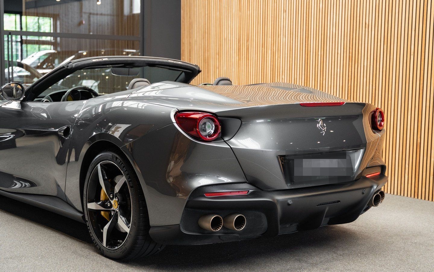 Ferrari Portofino M V8 HELE Carbon Daytona Seats 3.9 Por foto 12
