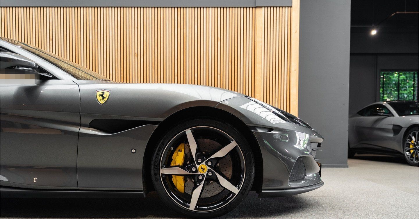 Ferrari Portofino M V8 HELE Carbon Daytona Seats 3.9 Por foto 13