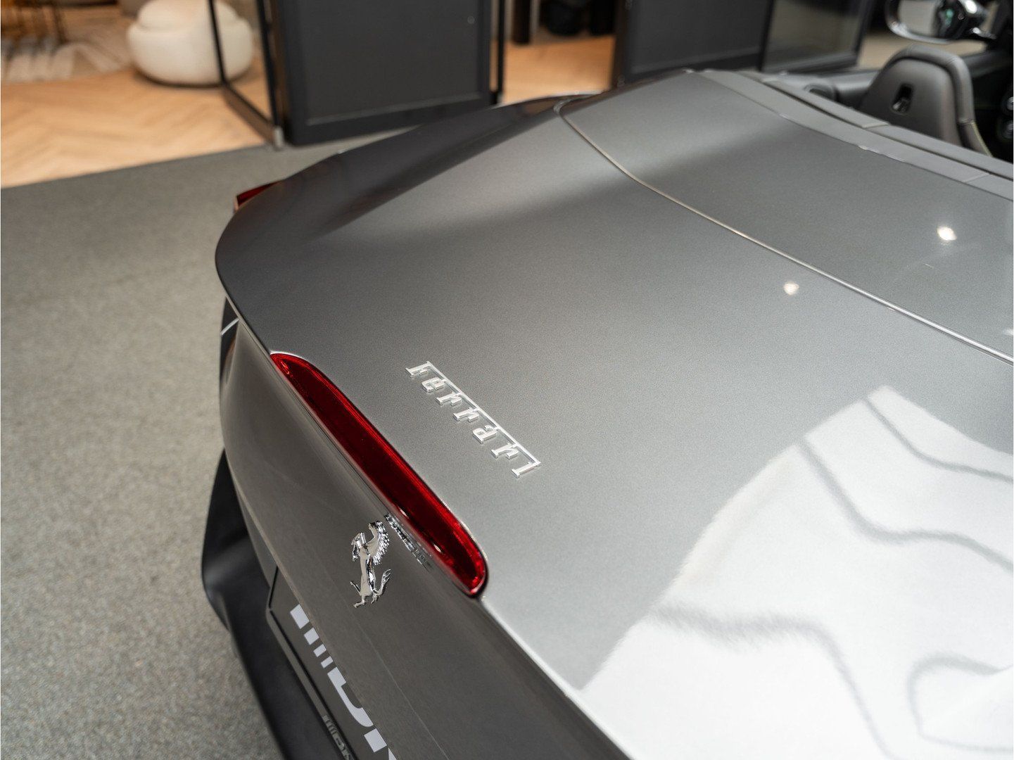 Ferrari Portofino M V8 HELE Carbon Daytona Seats 3.9 Por foto 19
