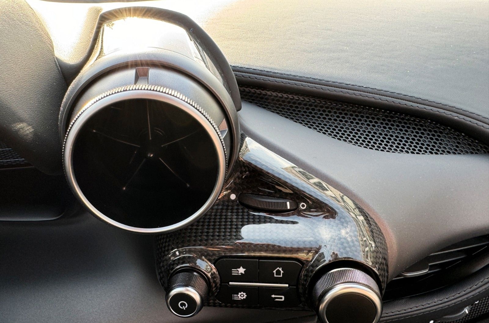 Ferrari F8 Spider Racingsitz/Carbon/Lift-System/Alcantar foto 20