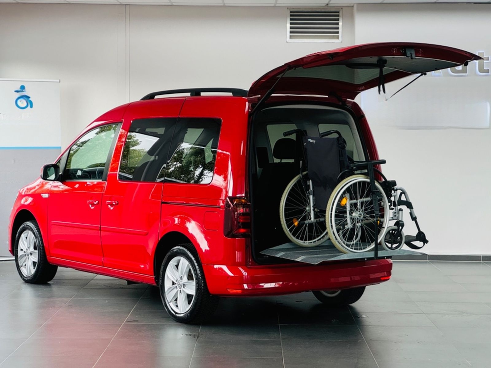 Volkswagen Caddy Comfortline DSG Behindertengerecht-Lift foto 2
