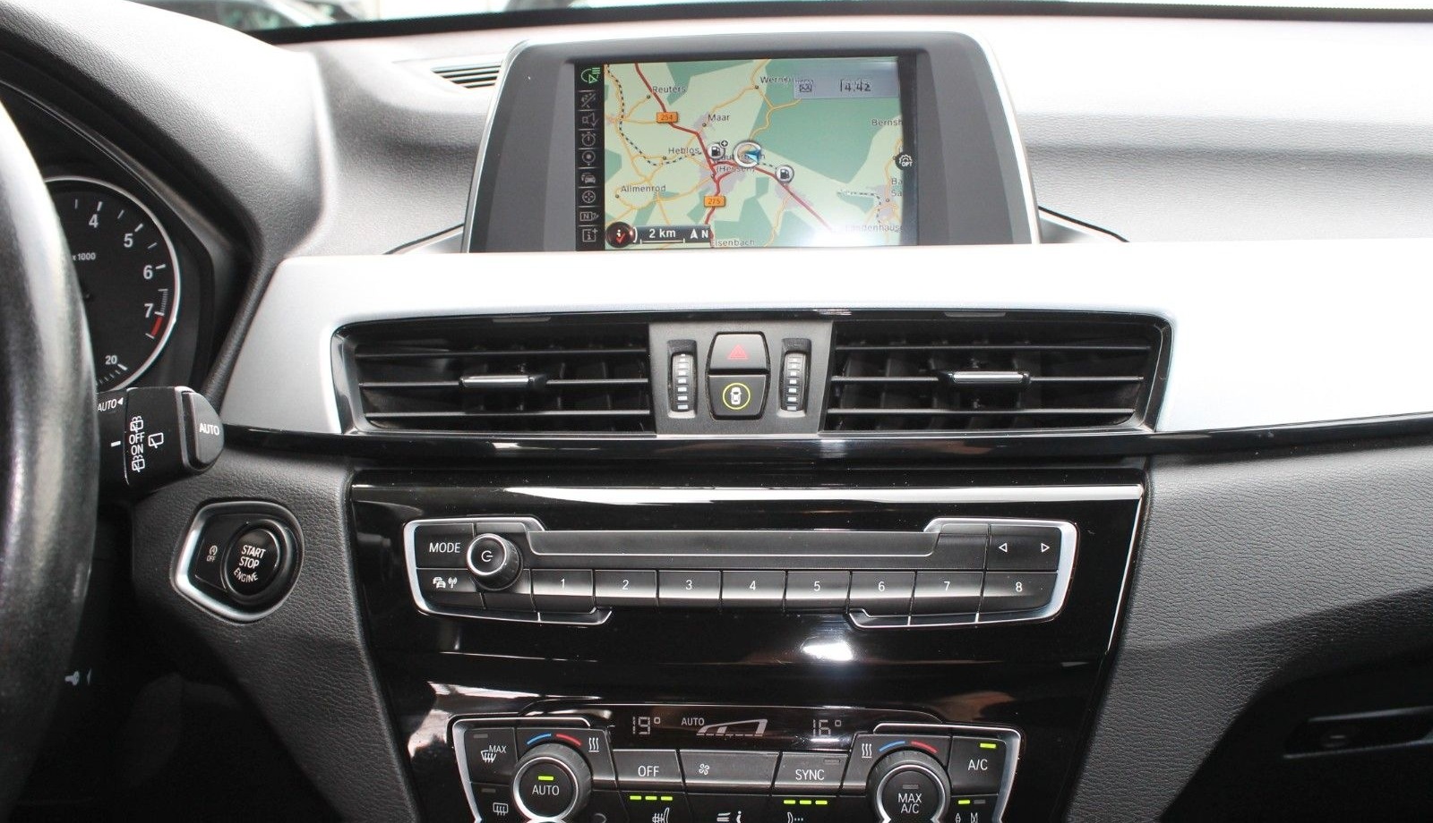BMW X1 xDrive 20i Aut. Adv. NAVI, LED, PDC, SHZ, AHK foto 12