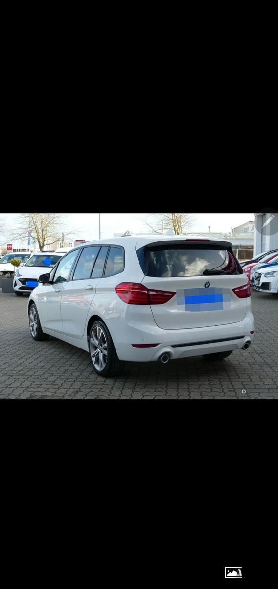 BMW 218 Gran Tourer 218d xDrive Sport Line Sport... foto 2