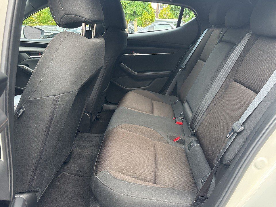 Mazda 3 2.0 M Hybrid Selection A18 foto 8