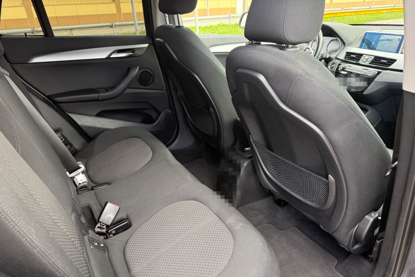 BMW X1 Baureihe X1 sDrive 18 i Design NAV/KAM/LED! foto 11