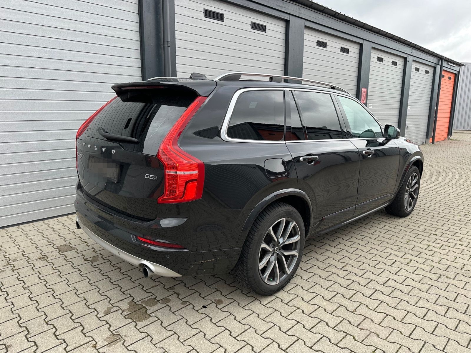 Volvo XC90 D5 AWD Geartronic AHK foto 3