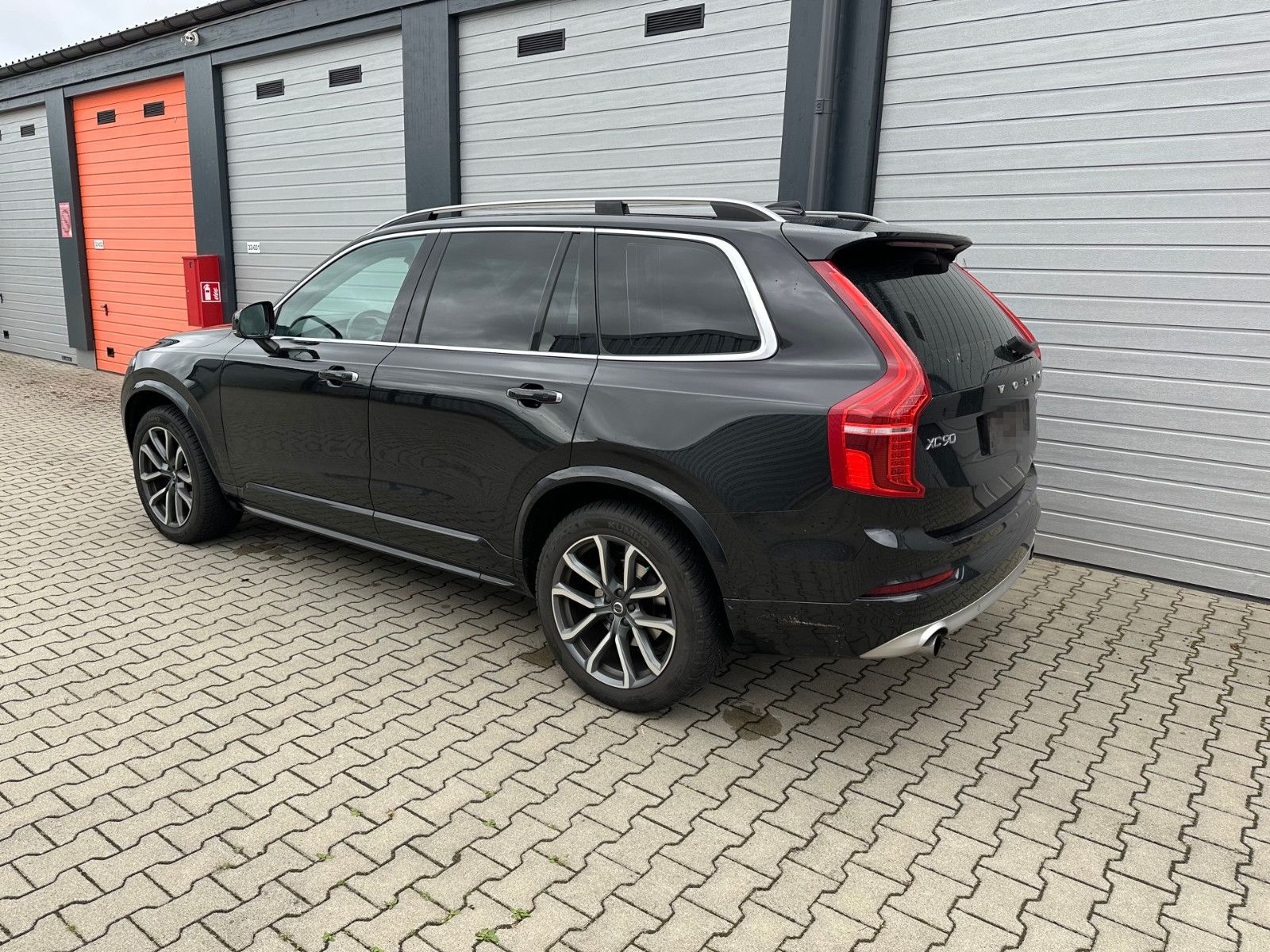 Volvo XC90 D5 AWD Geartronic AHK foto 4