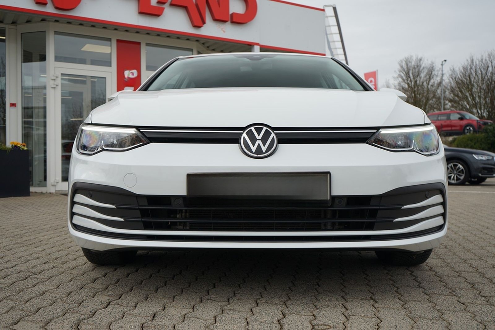 Volkswagen Golf VIII 1.5 TSI Life LED Navi App Connect AHK foto 11