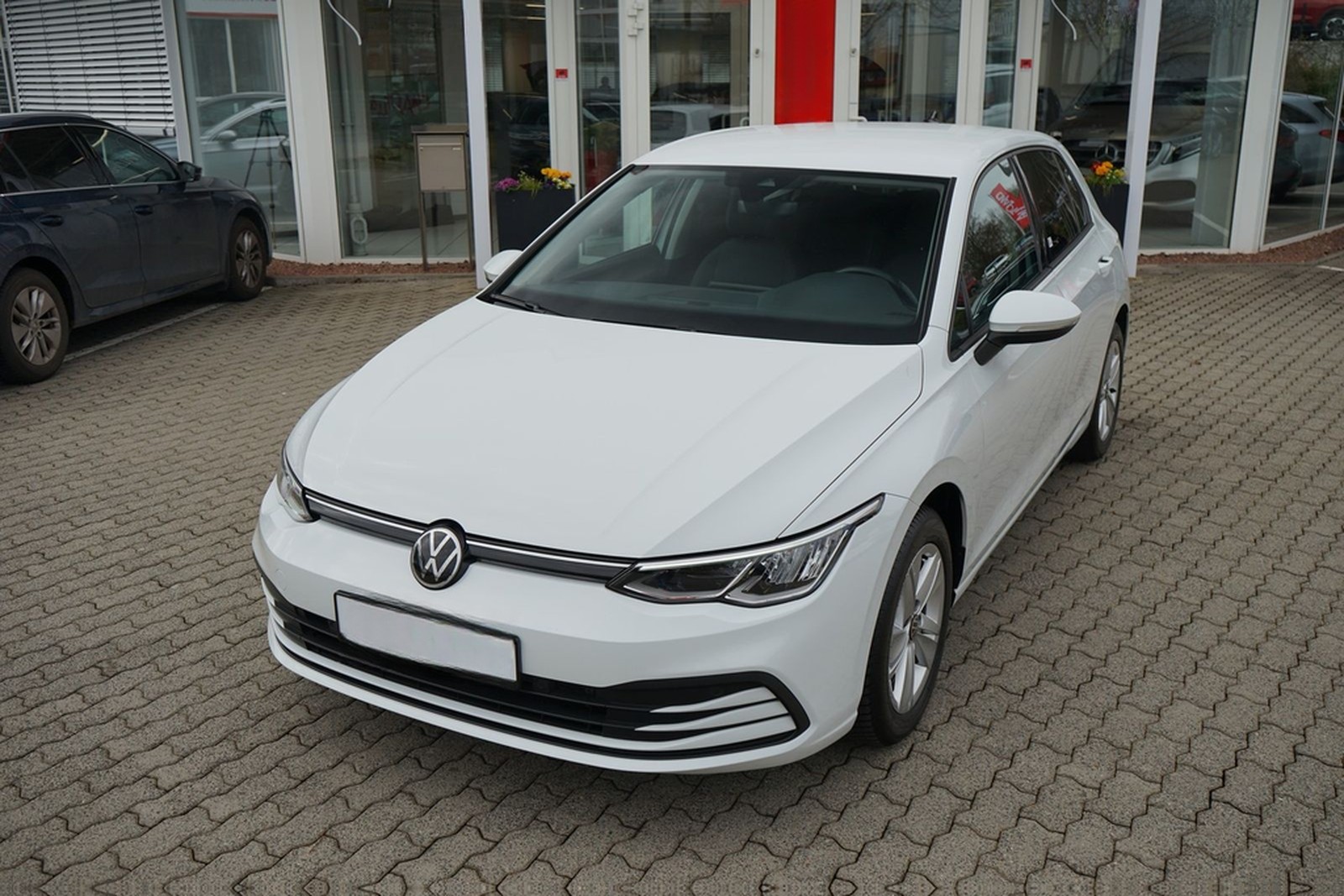 Volkswagen Golf VIII 1.5 TSI Life LED Navi App Connect AHK foto 10