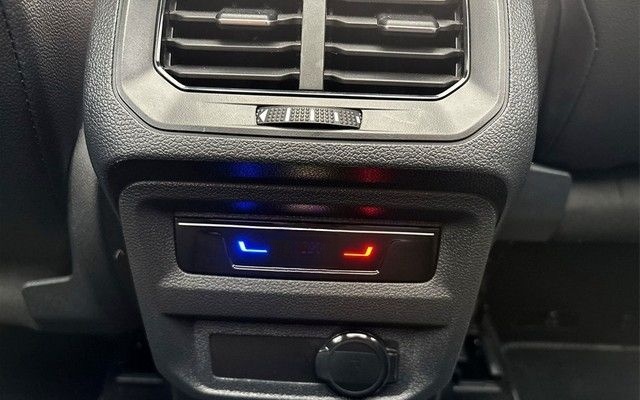 Volkswagen Tiguan 2.0 TDI DSG 200 PS 4M *R-LINE*PANO 360 AH foto 12