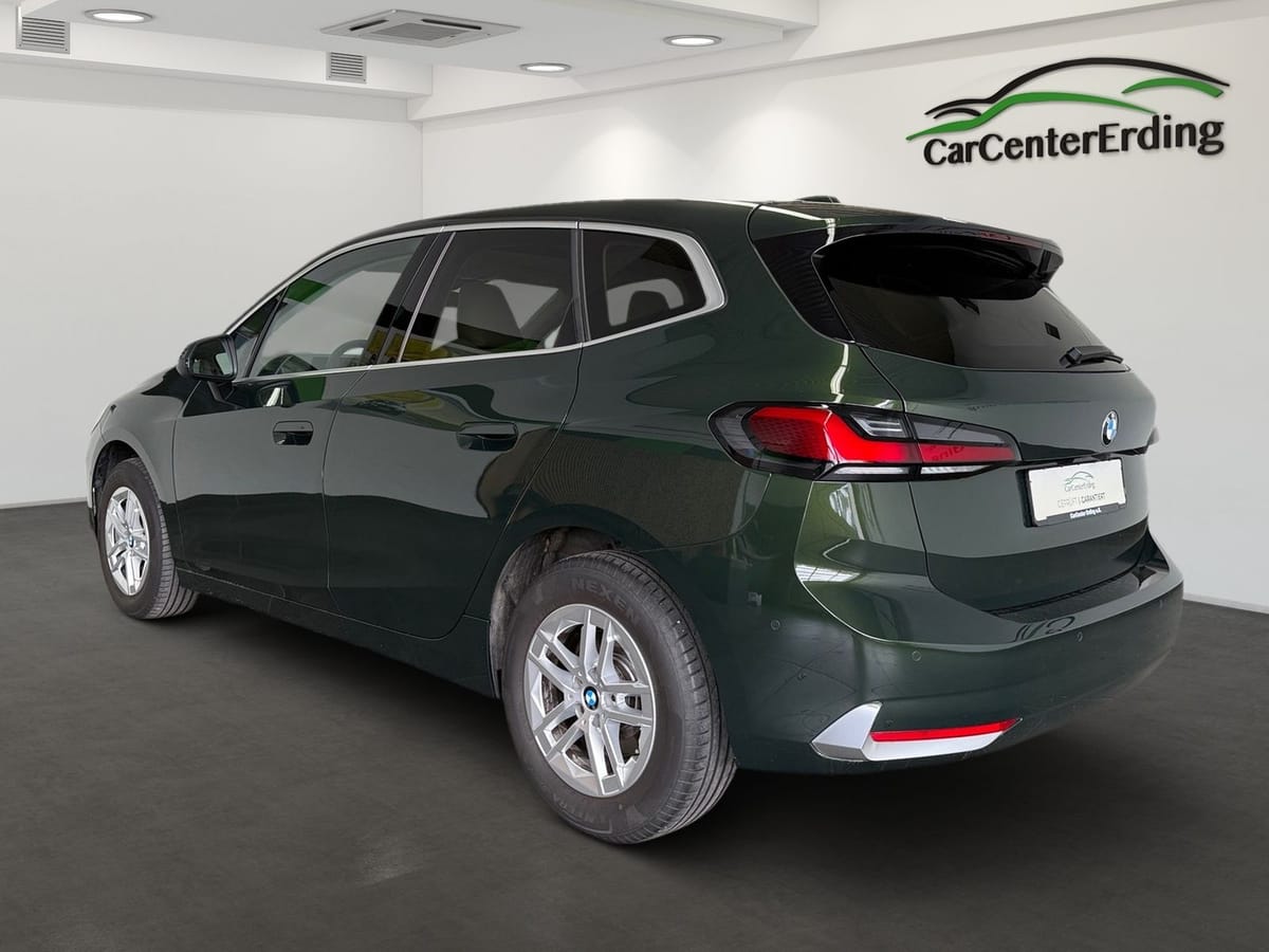 BMW 218dActiveTourer A.LED Navi Pano Leder Kamera foto 5