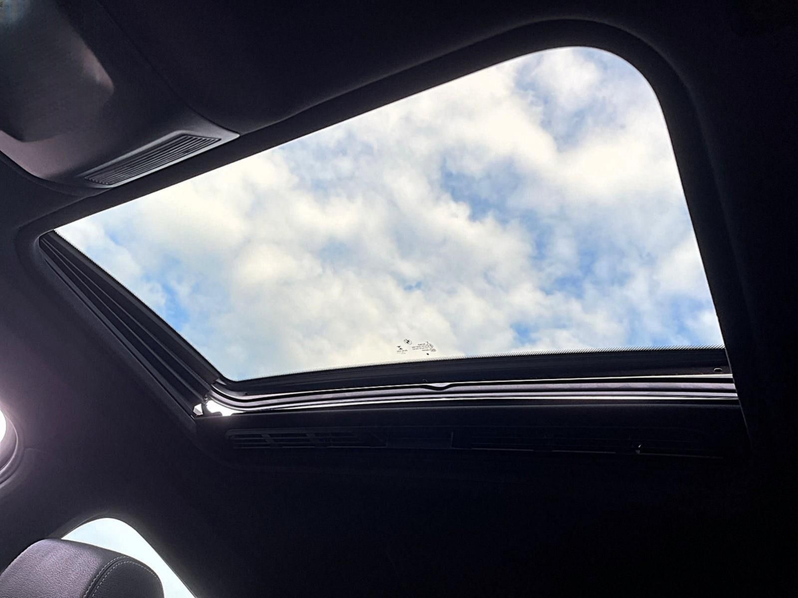 BMW X4 M40i xDrive AUT LED HUD PANO NAVI H&K LEDER foto 15