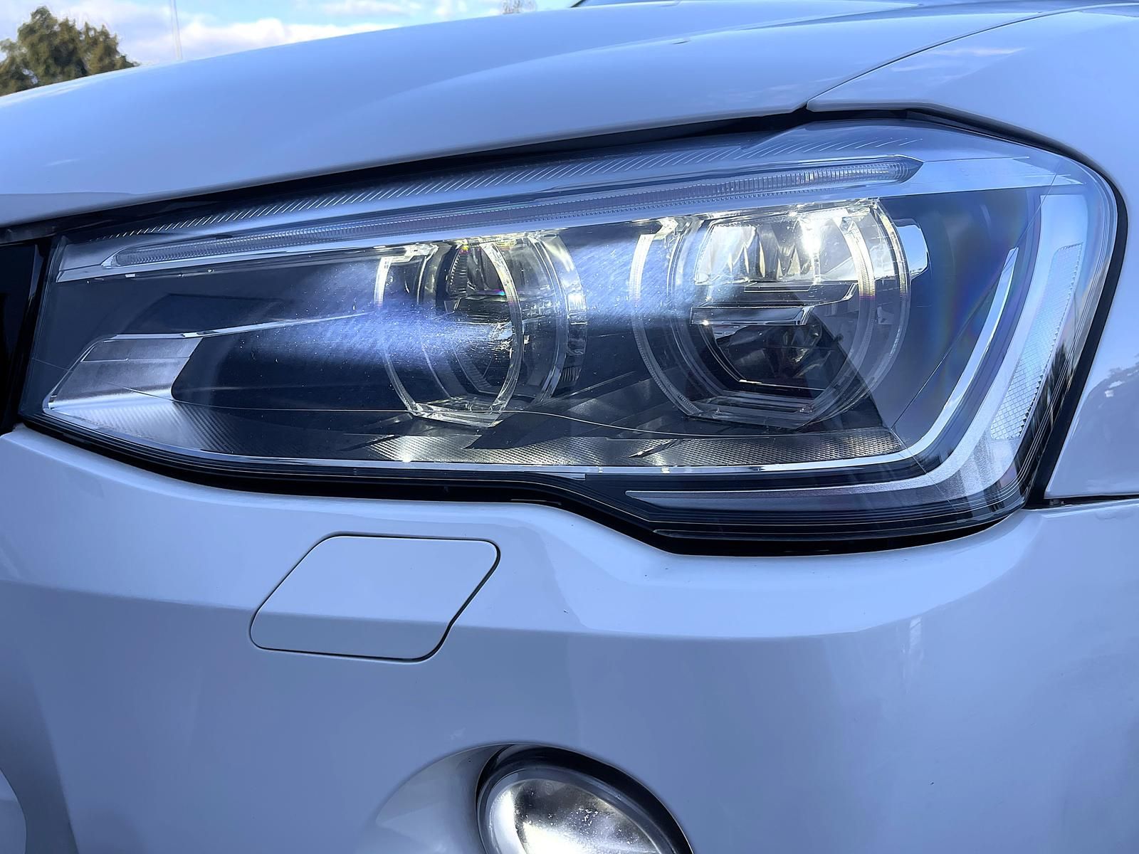 BMW X4 M40i xDrive AUT LED HUD PANO NAVI H&K LEDER foto 34