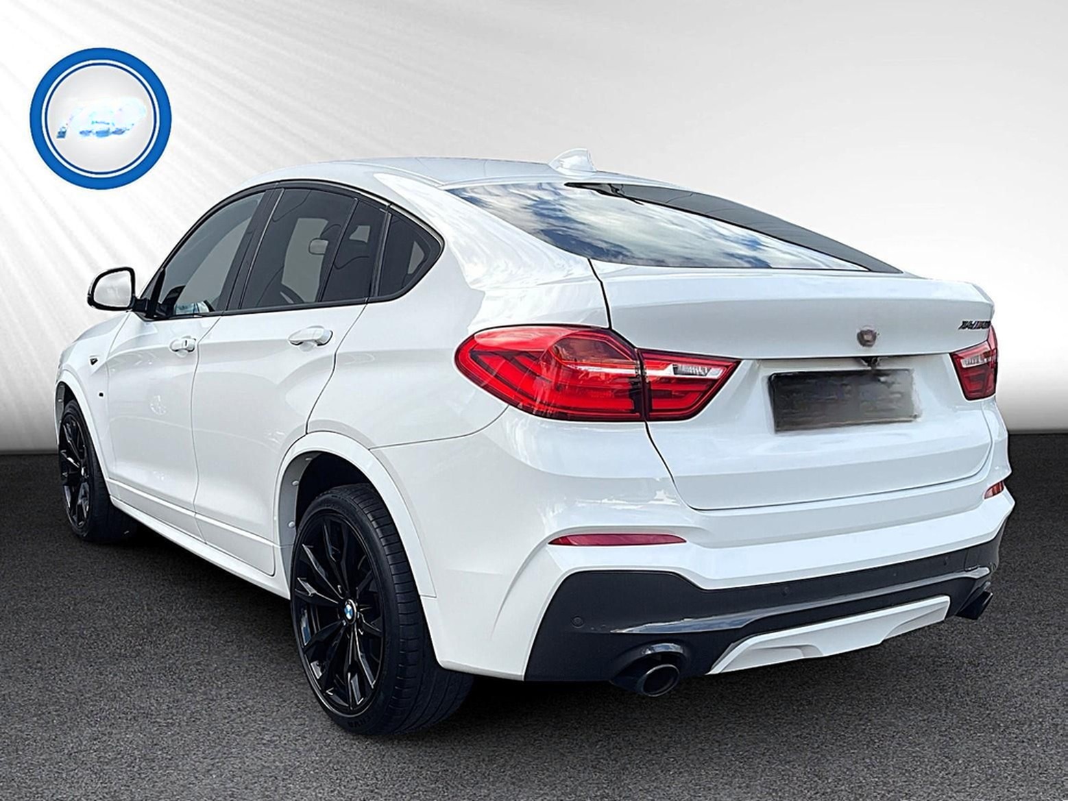 BMW X4 M40i xDrive AUT LED HUD PANO NAVI H&K LEDER foto 5