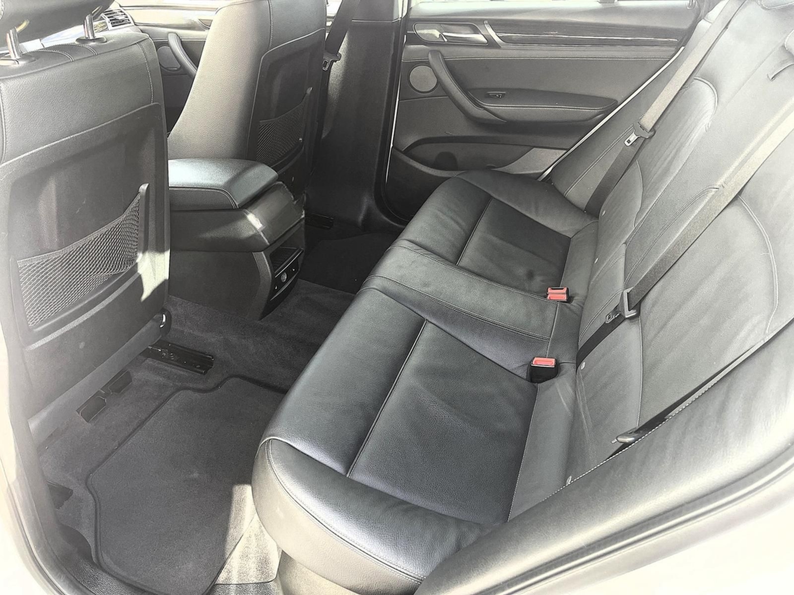 BMW X4 M40i xDrive AUT LED HUD PANO NAVI H&K LEDER foto 9