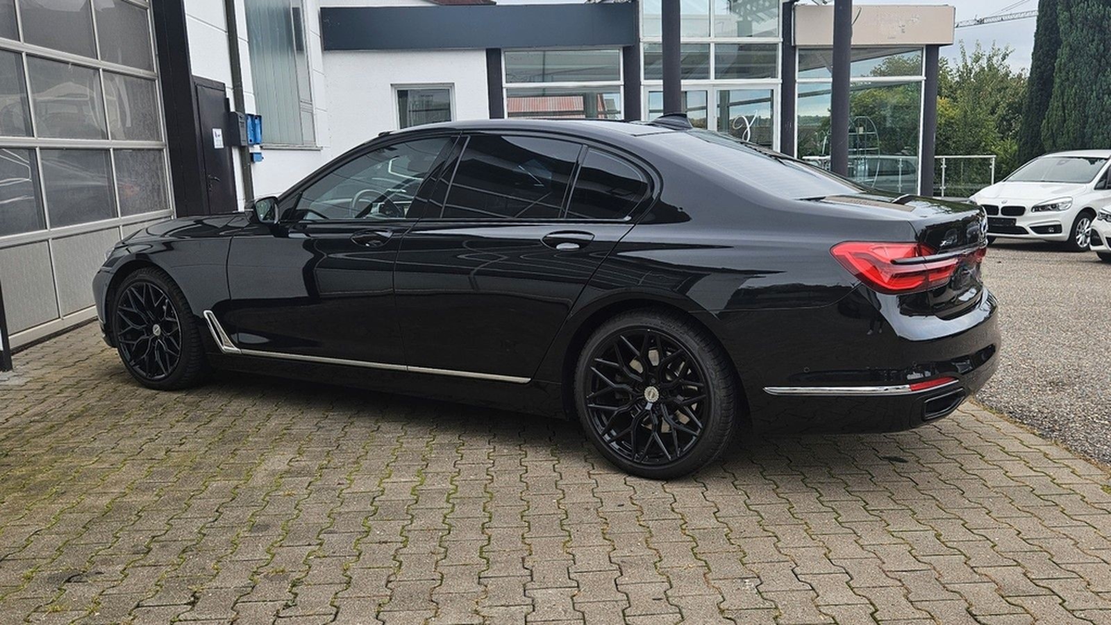 BMW 750d xDrive *Soft-Close*Laser*Standhzg*h&k*HUD* foto 11