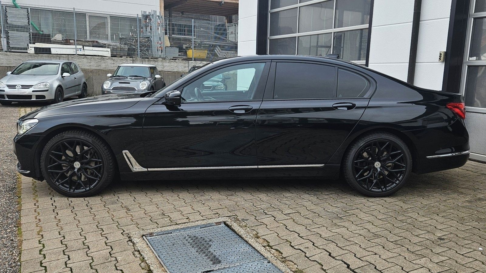 BMW 750d xDrive *Soft-Close*Laser*Standhzg*h&k*HUD* foto 3
