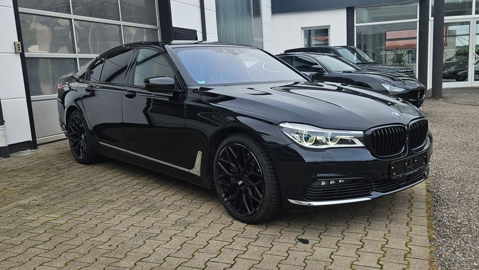 BMW 750d xDrive *Soft-Close*Laser*Standhzg*h&k*HUD* foto 5