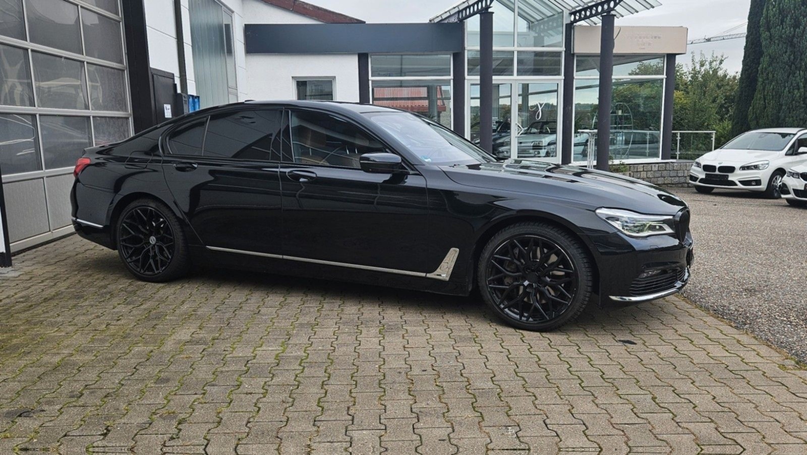 BMW 750d xDrive *Soft-Close*Laser*Standhzg*h&k*HUD* foto 6