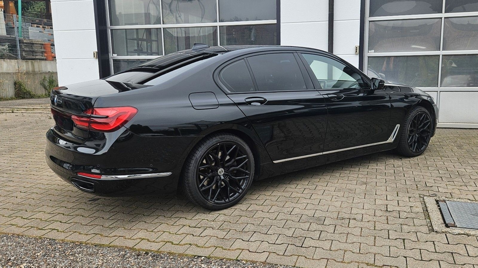 BMW 750d xDrive *Soft-Close*Laser*Standhzg*h&k*HUD* foto 8