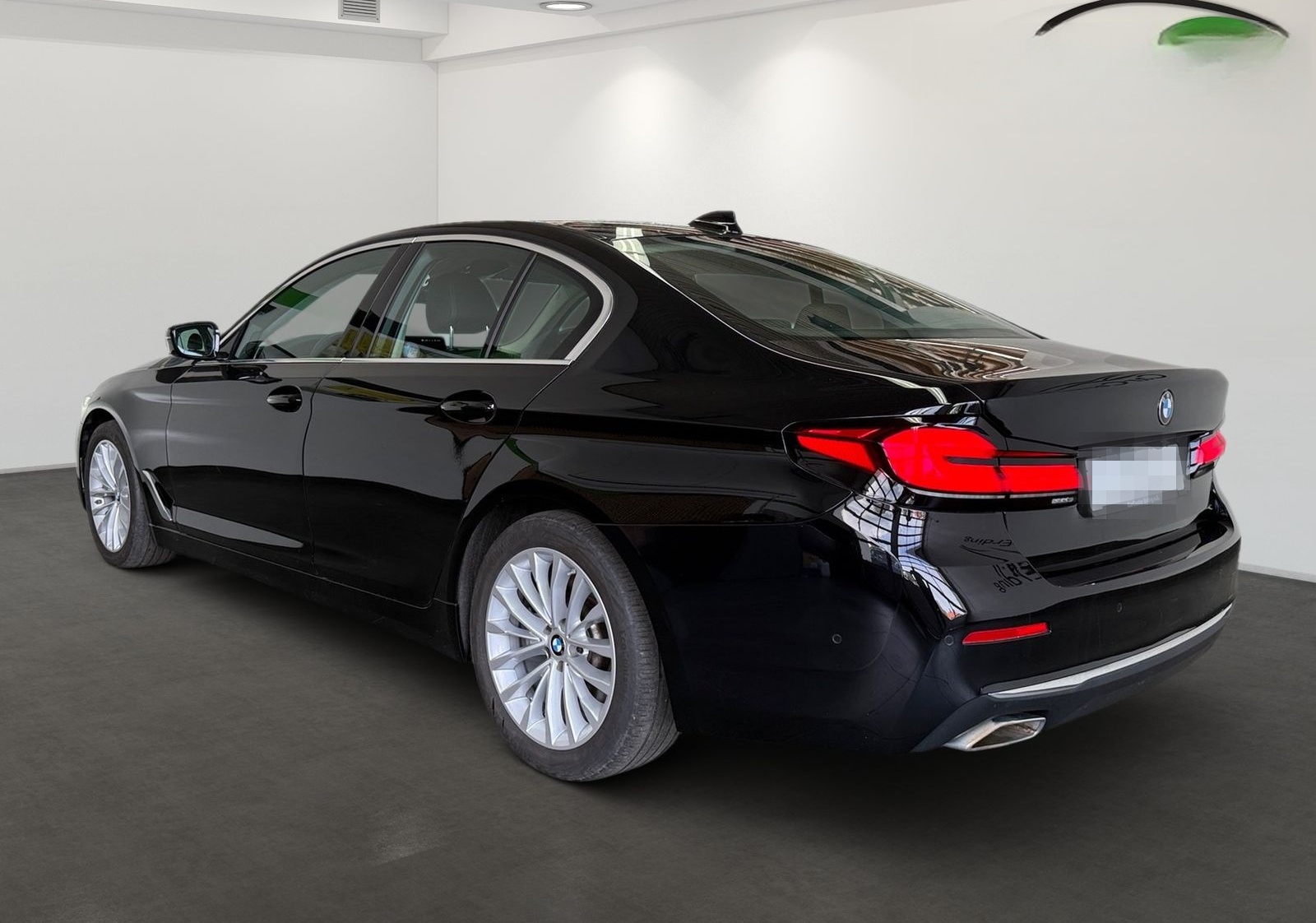 BMW 520dLim.xDrive*Laser*Navi*Kamera*Leder*AHK*HUD* foto 5