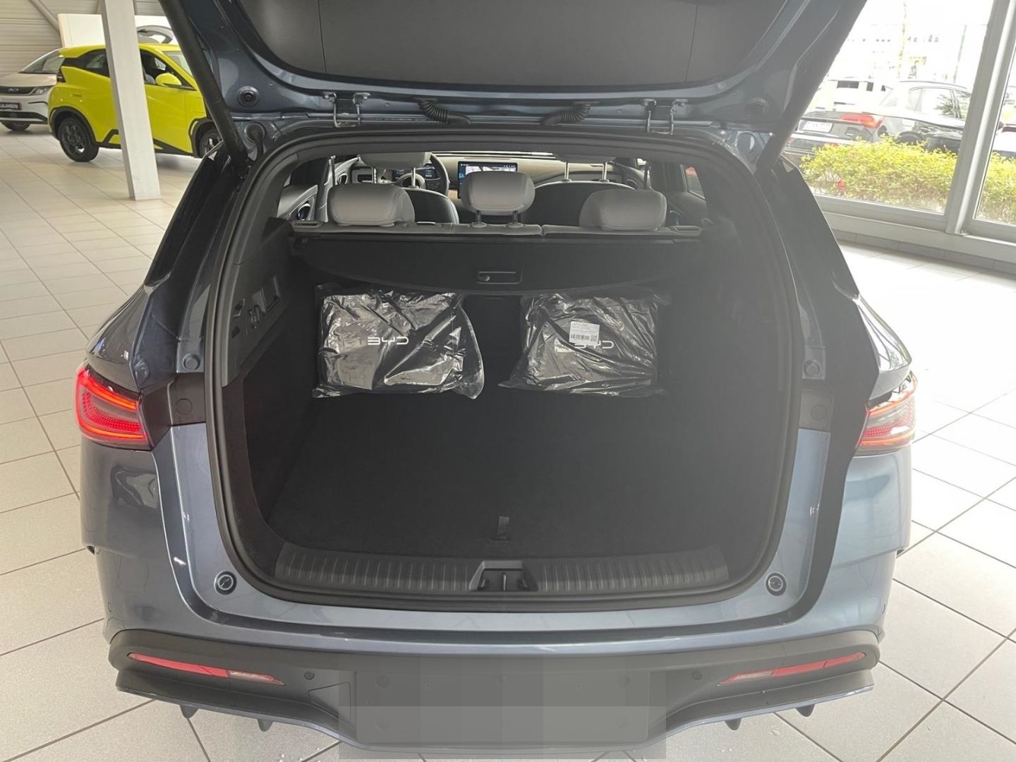 BYD Seal 6 DM-i 156KW Touring Comfort Lite Pano 360° foto 13