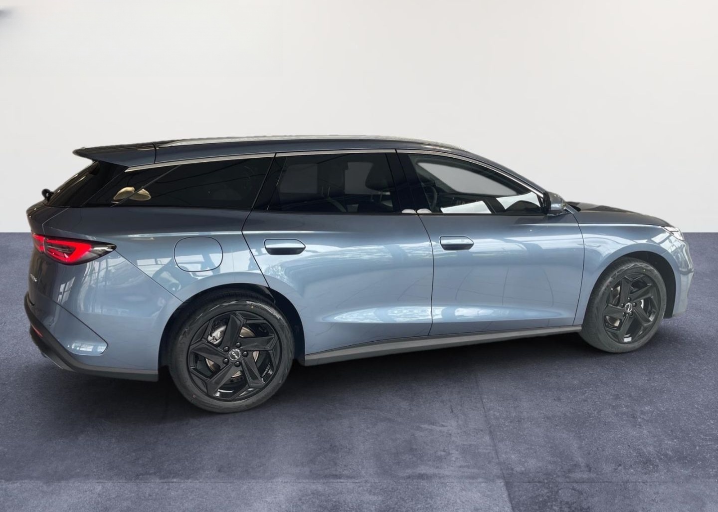 BYD Seal 6 DM-i 156KW Touring Comfort Lite Pano 360° foto 4