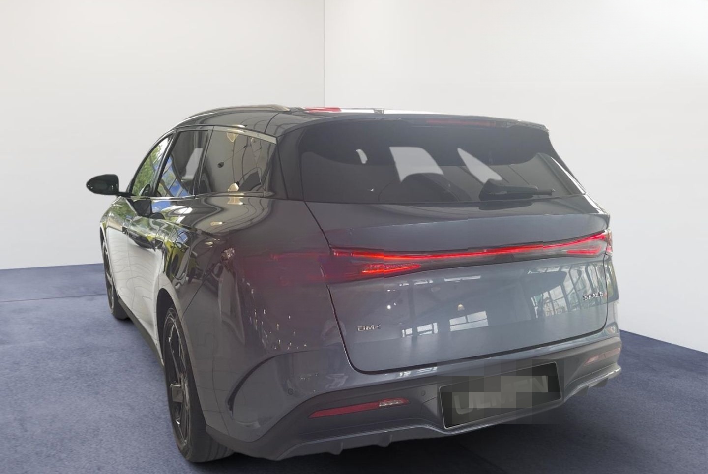 BYD Seal 6 DM-i 156KW Touring Comfort Lite Pano 360° foto 5