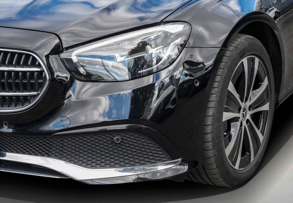 Mercedes-Benz E 300 e T AVANTGARDE DISTRONIC AHK KAMERA LED foto 3