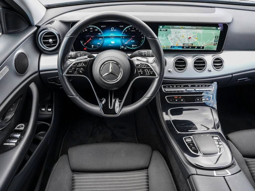 Mercedes-Benz E 300 e T AVANTGARDE DISTRONIC AHK KAMERA LED foto 8