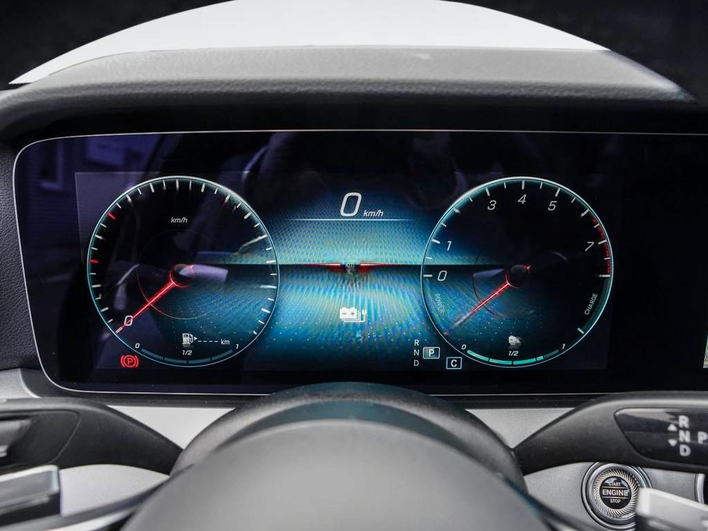 Mercedes-Benz E 300 e T AVANTGARDE DISTRONIC AHK KAMERA LED foto 10