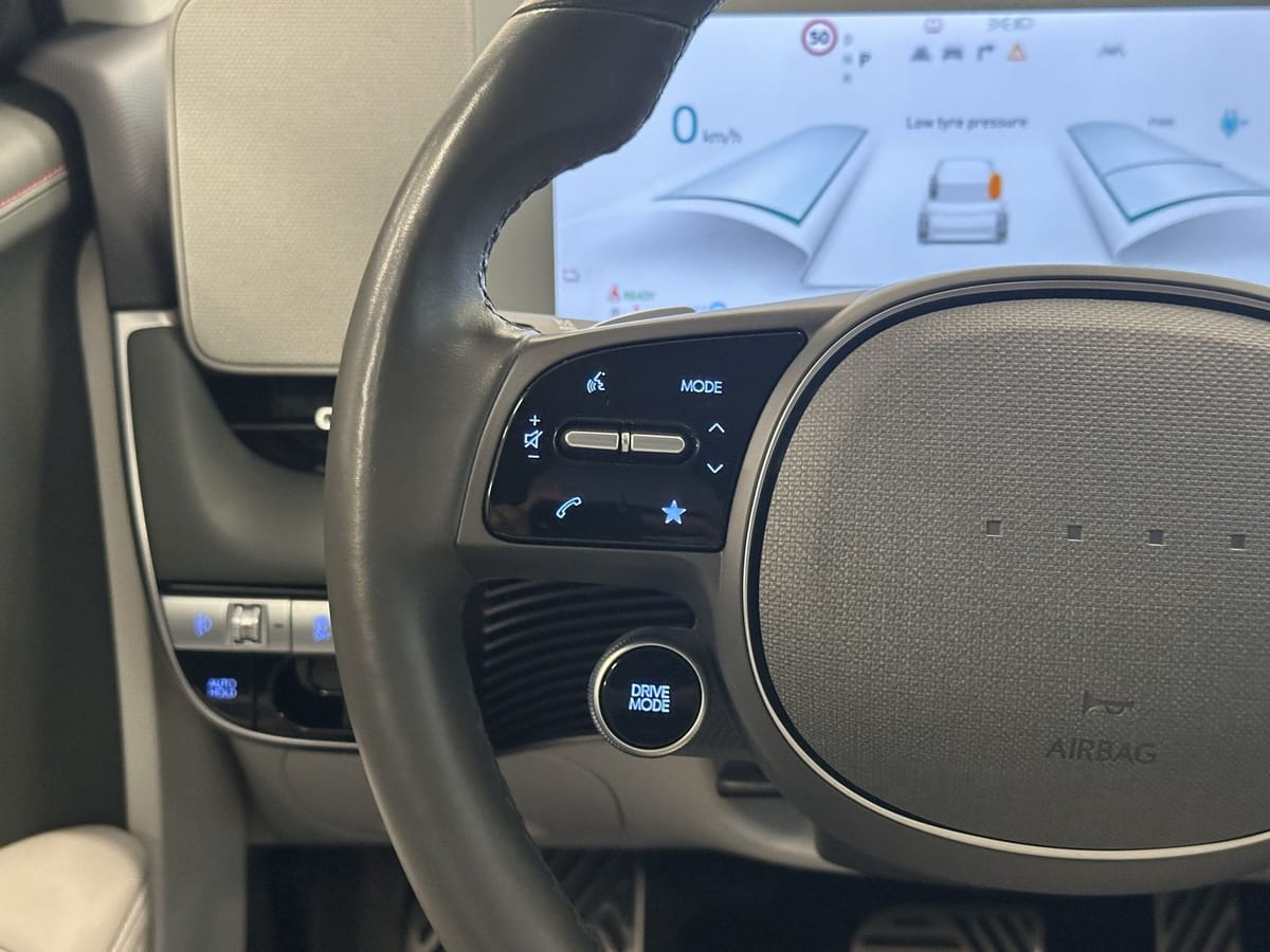 Hyundai Ioniq 5 Uniq*AHK*4WD*BOSE*Relax*NSCC*SHZ+BLÜ*360 foto 17