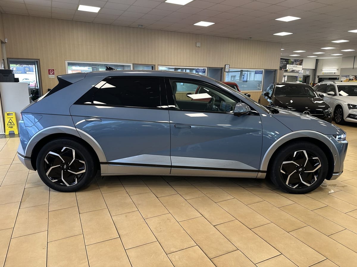 Hyundai Ioniq 5 Uniq*AHK*4WD*BOSE*Relax*NSCC*SHZ+BLÜ*360 foto 4